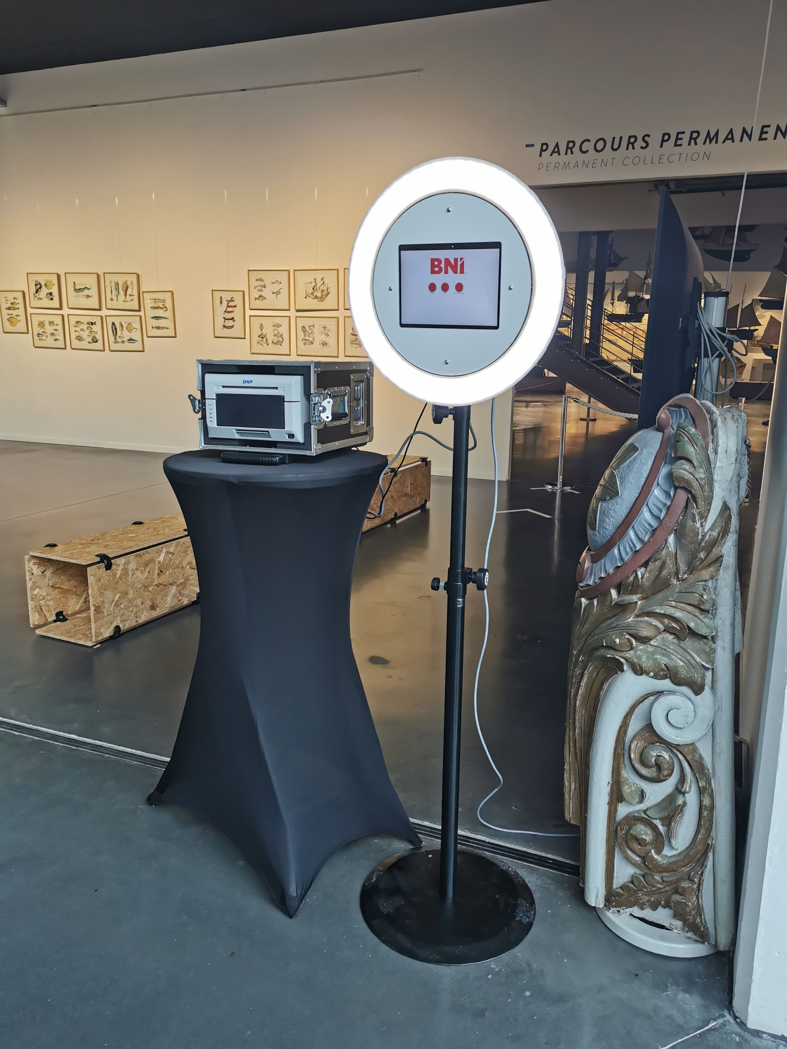 Photobooth Ring Circle avec imprimante DNP DS 620 (16 unités disponibles)