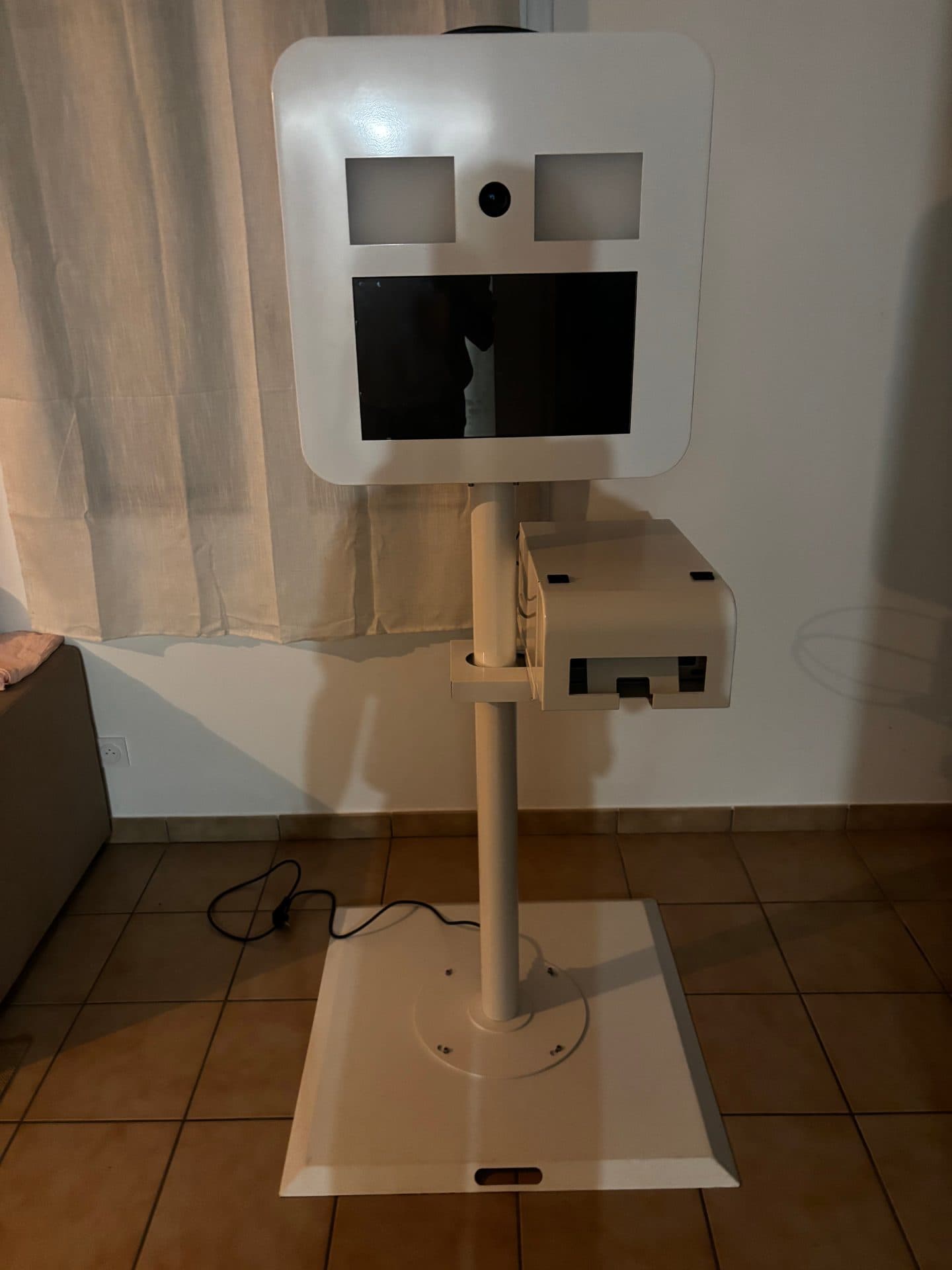 Photobooth professionnel Photoshaker Selfy Blanc